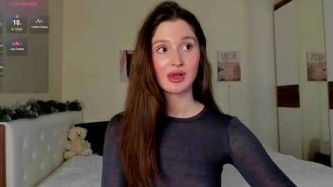 Snapshot of tender_babyy chatting on 01-08-25, 02:14 Sexy girl Li online show from 01-08-25, 02:14