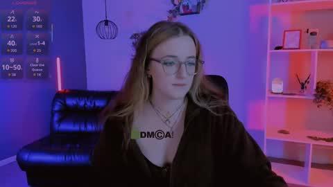 ur Louise online show from 04-21-26, 07:17