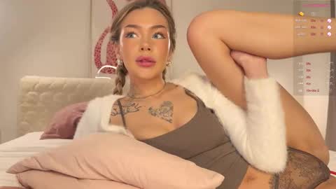 Snapshot of tenderiris chatting on 10-24-25, 02:30 tenderiris online show from 10-24-25, 02:30