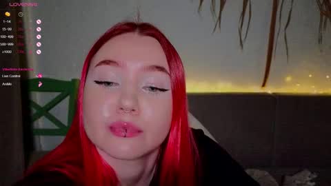 Snapshot of tendersea chatting on 12-01-25, 06:02 inst r0seamber0 online show from 12-01-25, 06:02