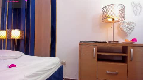 Snapshot of tenny_shy chatting on 07-13-26, 07:16 TennyShy online show from 07-13-26, 07:16