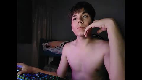 Snapshot of tenshi747 chatting on 02-21-25, 05:24 tenshi747 online show from 02-21-25, 05:24