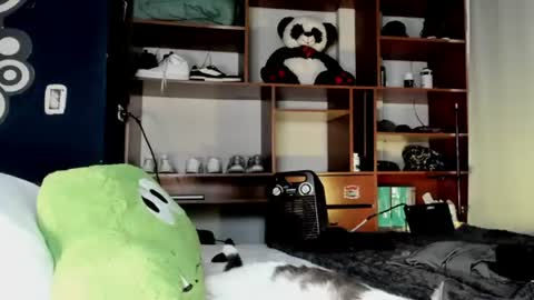 Teo online show from 07-24-26, 05:33
