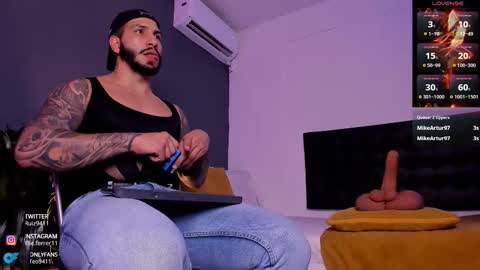 Teo Ferrer online show from 09-09-25, 08:41