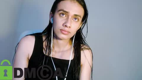 Lisa online show from 02-05-25, 02:51