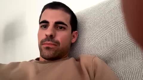 Snapshot of tereee12 chatting on 04-11-26, 02:32 Luis online show from 04-11-26, 02:32
