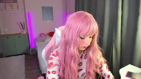 teresaron online show from 07-28-26, 07:04