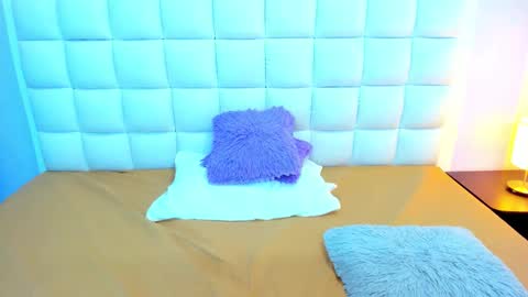 Teresa online show from 12-05-25, 04:03