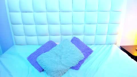 Teresa online show from 03-26-26, 02:33