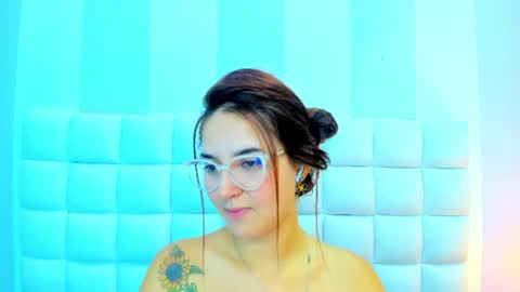 Snapshot of teresasroom_ chatting on 07-28-26, 07:39 Teresa online show from 07-28-26, 07:39
