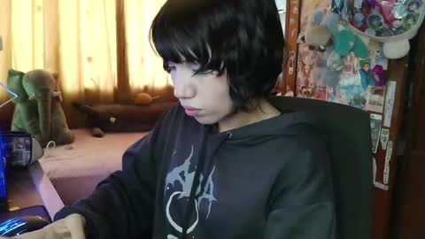 Terra Elowen online show from 04-18-26, 07:07