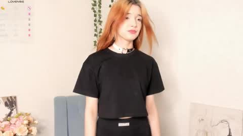 Caroline online show from 05-25-26, 05:08