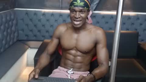 terry_zyzz online show from 03-28-26, 07:46