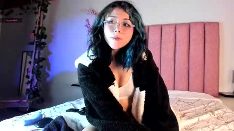 terumikitty online show from 10-12-25, 08:19