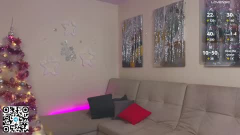 Tessa online show from 12-26-24, 05:04