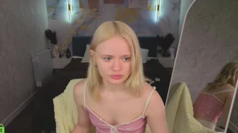 Tessa online show from 06-04-26, 09:15