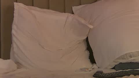 Snapshot of tessa_bloom chatting on 06-22-26, 03:25 tessa_bloom online show from 06-22-26, 03:25