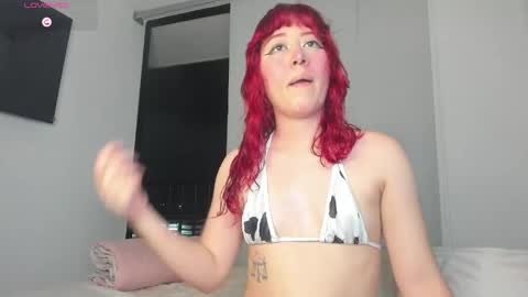 Tessa online show from 04-25-26, 12:57