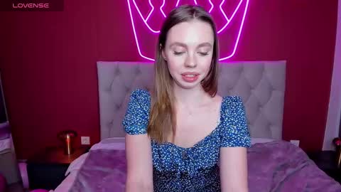 Tessa 3 online show from 02-22-25, 05:02