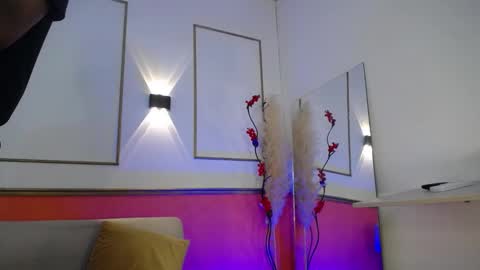 tessachains online show from 11-08-25, 11:47