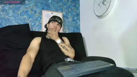 Snapshot of tessarion_black chatting on 07-16-26, 04:18 Tessarion online show from 07-16-26, 04:18