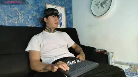 Snapshot of tessarion_black chatting on 07-31-26, 04:23 Tessarion online show from 07-31-26, 04:23