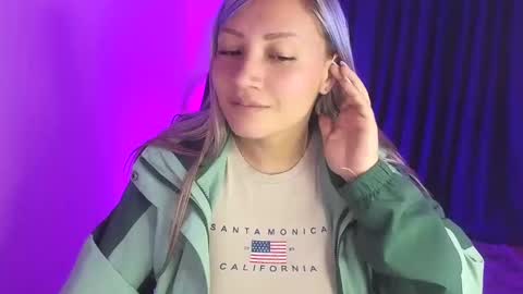 Tessy online show from 03-11-25, 07:14