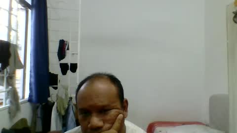 yours online show from 04-29-26, 10:41