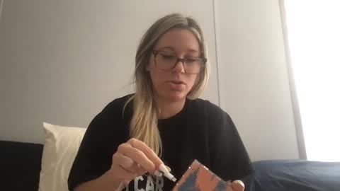 Daphne Summers online show from 09-12-25, 05:46