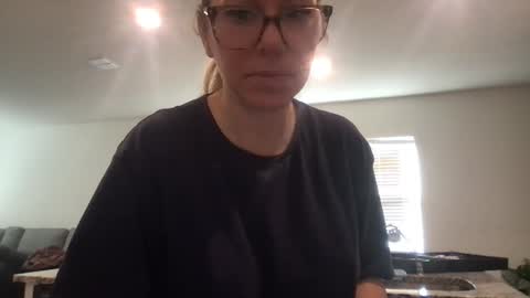 Daphne Summers online show from 11-25-25, 07:36