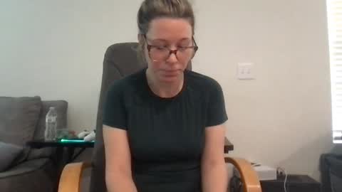 Daphne Summers online show from 05-28-26, 04:15