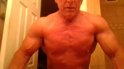 texasboy1978 online show from 07-04-26, 06:36