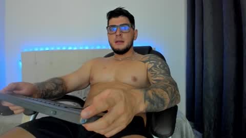 Snapshot of teylor_creed chatting on 02-03-26, 02:53 teylor creed online show from 02-03-26, 02:53