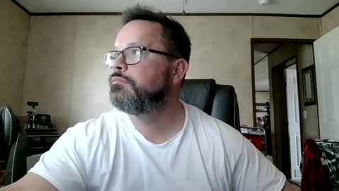 tgchkn86 online show from 01-04-25, 08:05