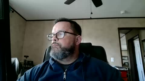 tgchkn86 online show from 02-08-25, 05:29