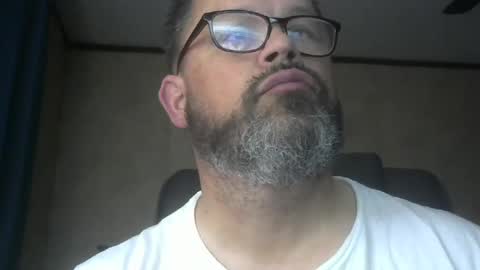 tgchkn86 online show from 03-08-25, 10:32