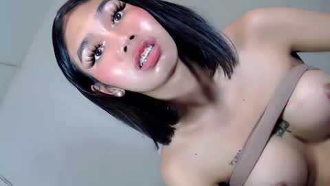 Luna online show from 02-01-25, 10:37