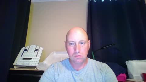 country cock 2020 online show from 04-21-26, 06:44