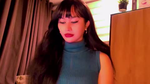 Snapshot of th3r3sa chatting on 12-09-24, 02:24 th3r3sa online show from 12-09-24, 02:24