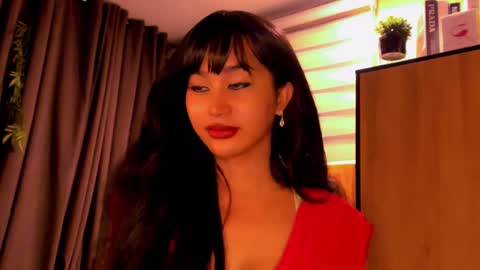 Snapshot of th3r3sa chatting on 12-27-24, 10:16 th3r3sa online show from 12-27-24, 10:16