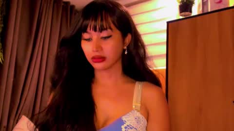 Snapshot of th3r3sa chatting on 12-30-24, 01:15 th3r3sa online show from 12-30-24, 01:15