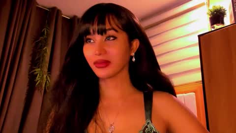 Snapshot of th3r3sa chatting on 01-14-25, 02:19 th3r3sa online show from 01-14-25, 02:19