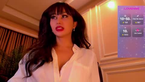 Snapshot of th3r3sa chatting on 02-18-26, 09:55 th3r3sa online show from 02-18-26, 09:55