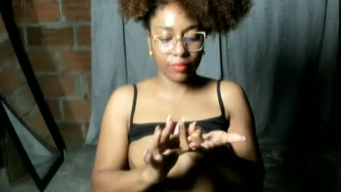 Snapshot of thaimy_ chatting on 07-07-26, 02:14 thaimy_ online show from 07-07-26, 02:14