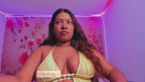 Andreina online show from 12-21-25, 08:21