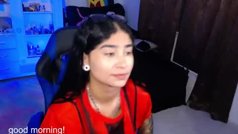 Snapshot of thalia_066 chatting on 09-29-25, 10:53 thalia online show from 09-29-25, 10:53