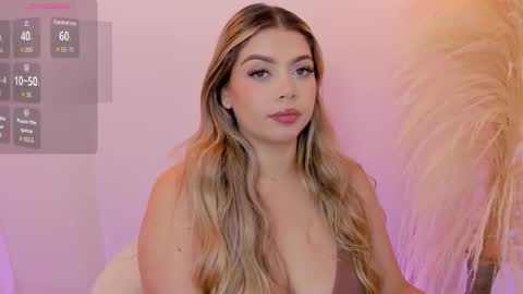 Snapshot of thaliafox_ chatting on 03-23-26, 06:34 Thalia online show from 03-23-26, 06:34