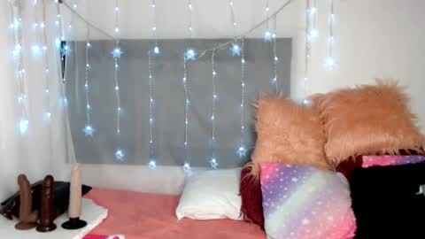Thamara online show from 07-08-26, 04:06