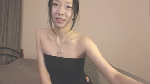 thanos_world1321002 online show from 10-21-25, 06:30