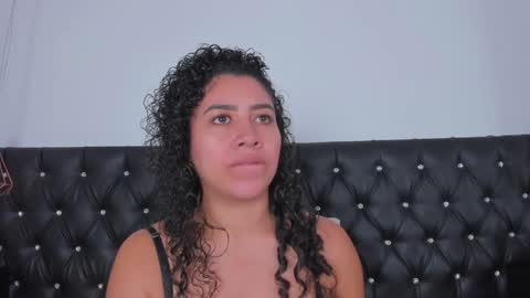 thara webstter online show from 01-11-25, 02:47